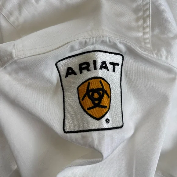 NEW Ariat Men's White Button Down Shirt w Logo Accents DISCONTINUED MODEL Sz S - Picture 10 of 16